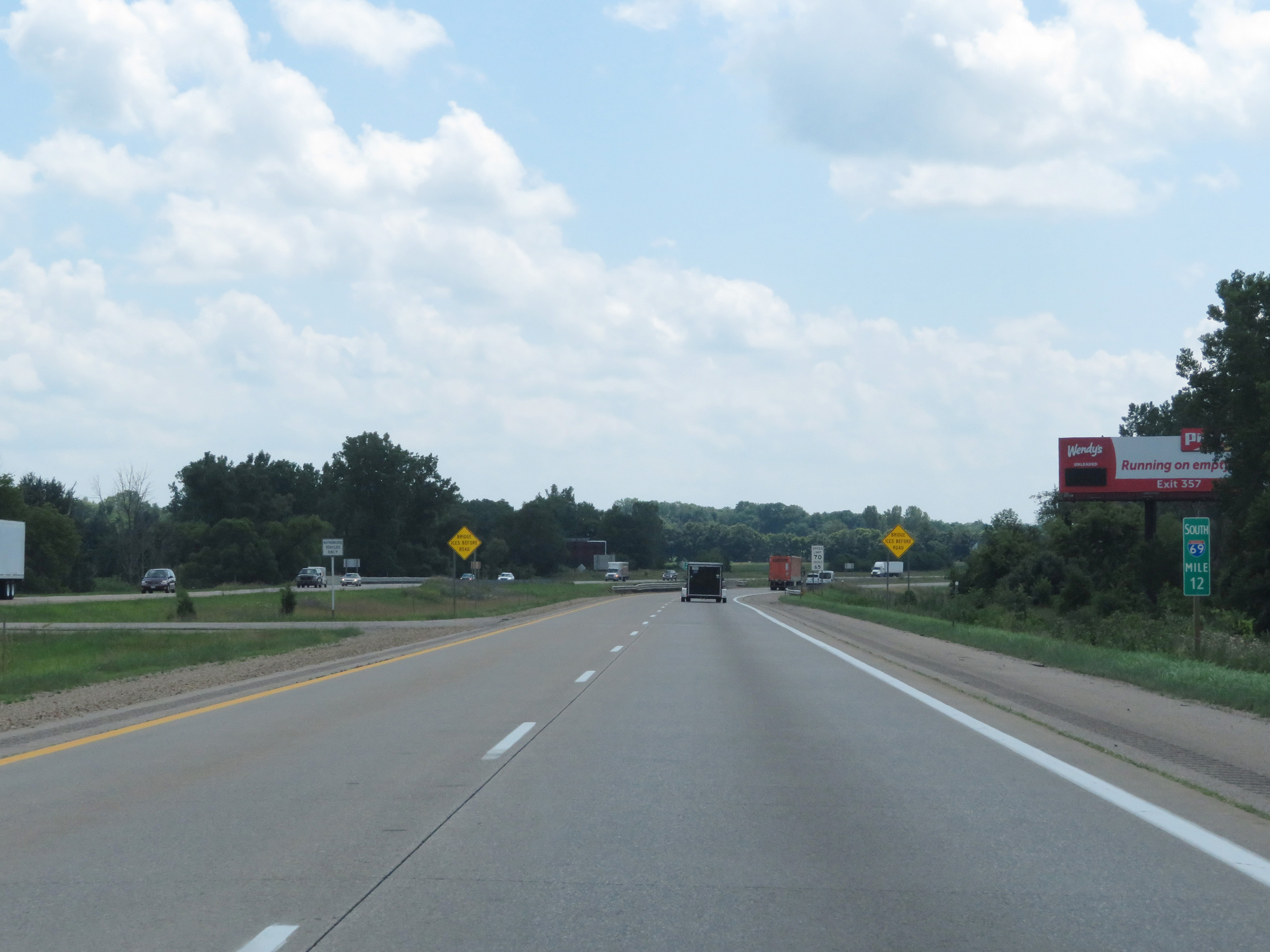 Michigan Interstate 69 Southbound Cross Country Roads